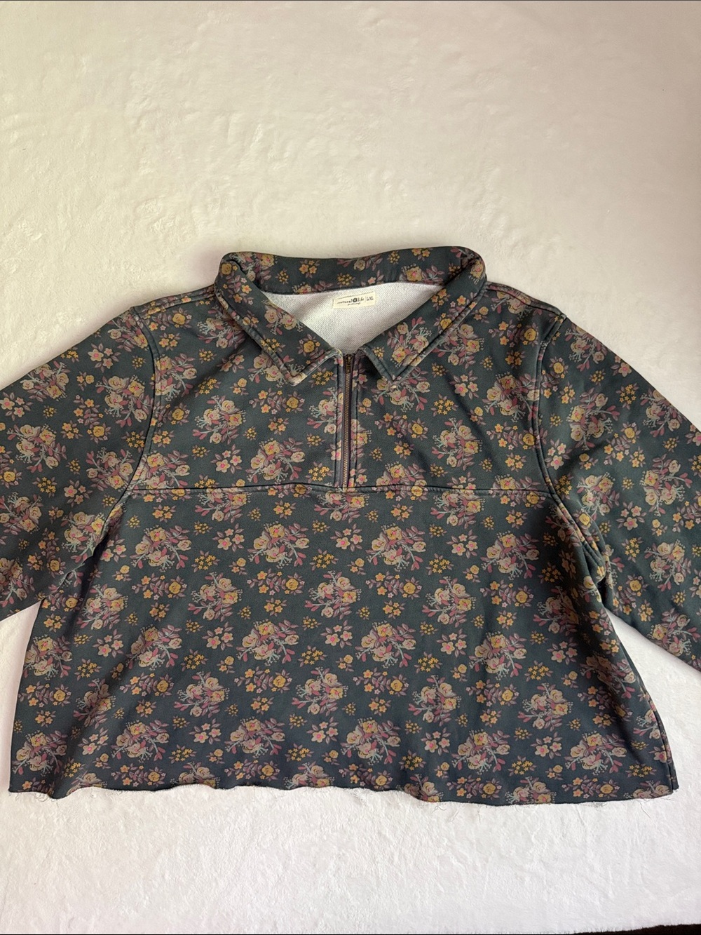 NATURAL LIFE Easy Does It Floral Quarter-Zip Hoodie in Charcoal Gray